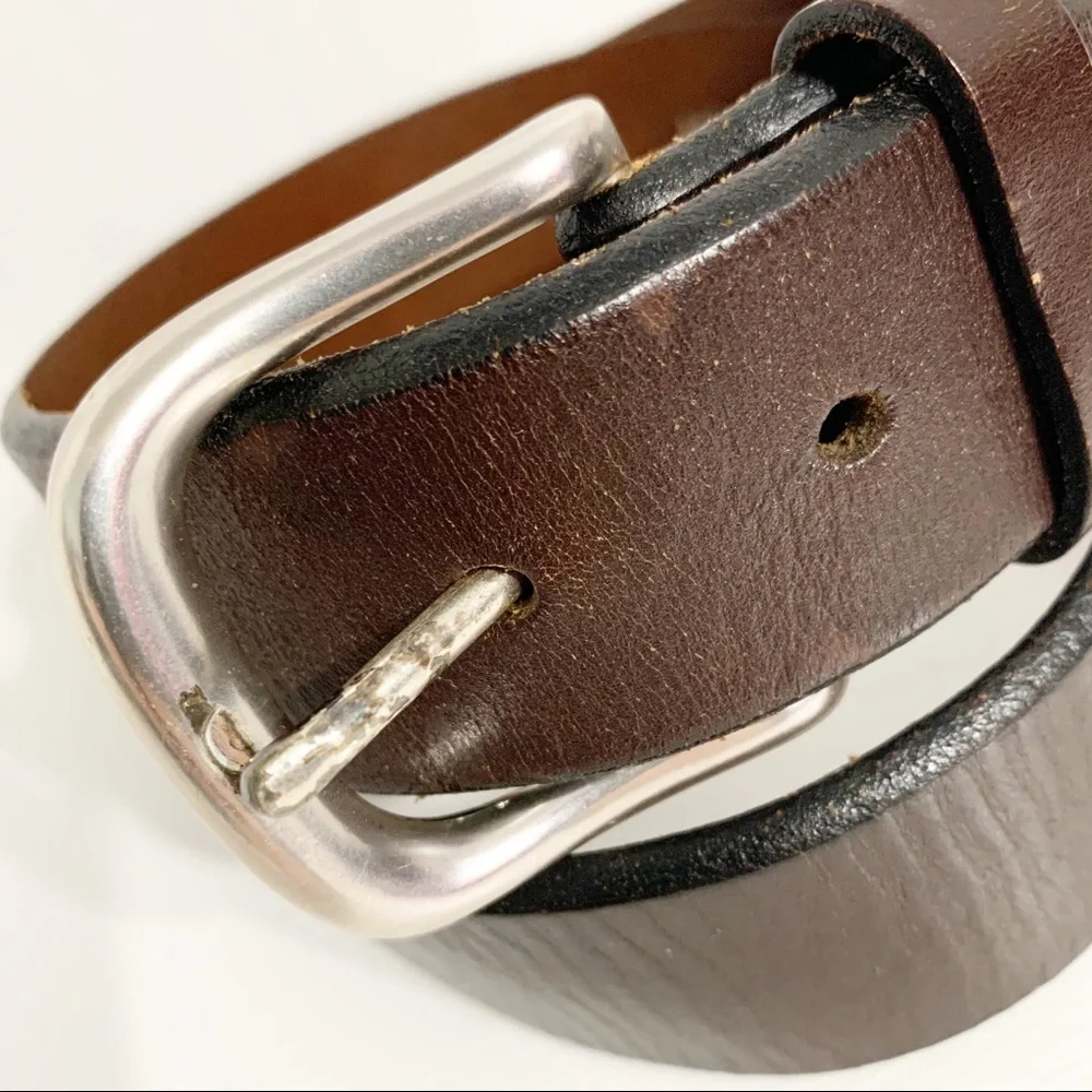 Fossil Textured Leather Belt Silver Toned Hardware Logo Plaque Size 36 Brown 🟫